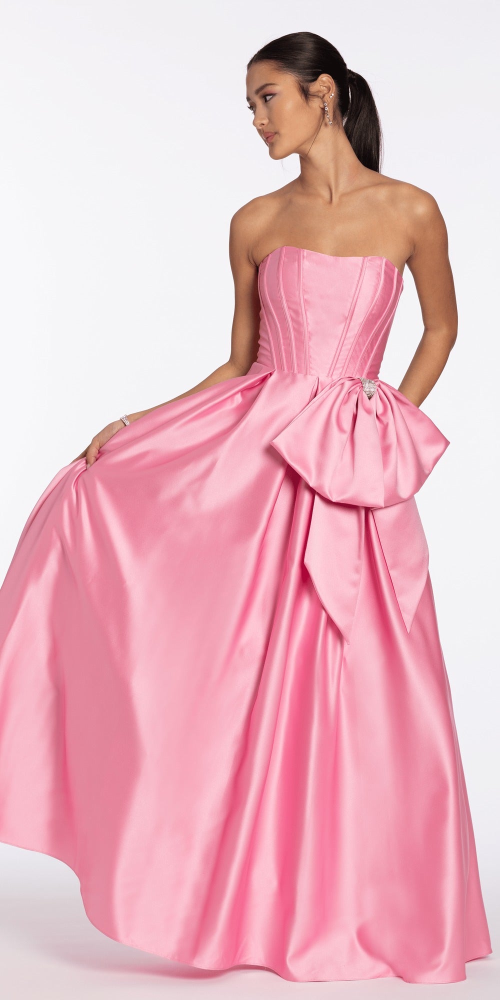 Embroidered Halter Stretch Satin Trumpet Dress with Train
