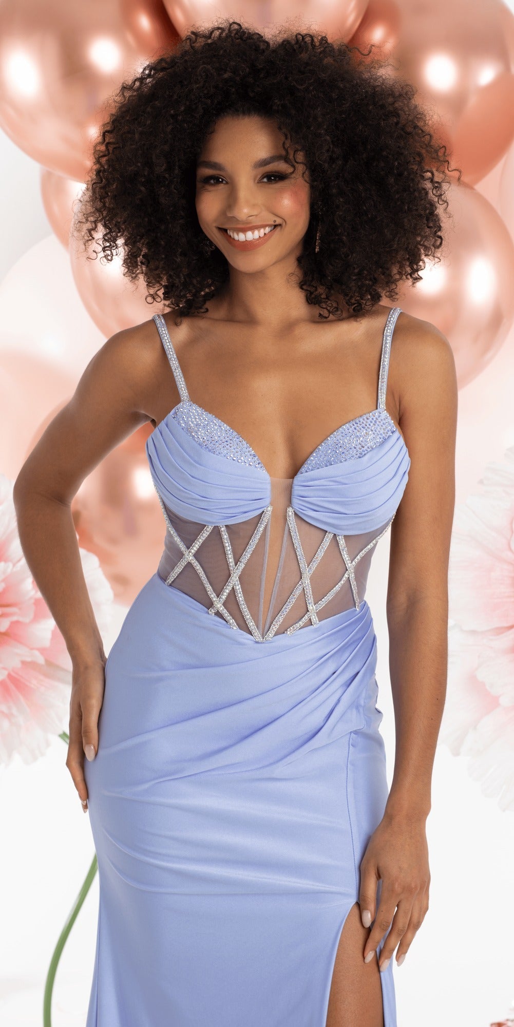 Sweetheart Lace Plunge Trumpet Dress with Floral Appliques